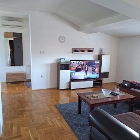 Apartman Zvezdica -Smederevo, Netflix Exteriör bild